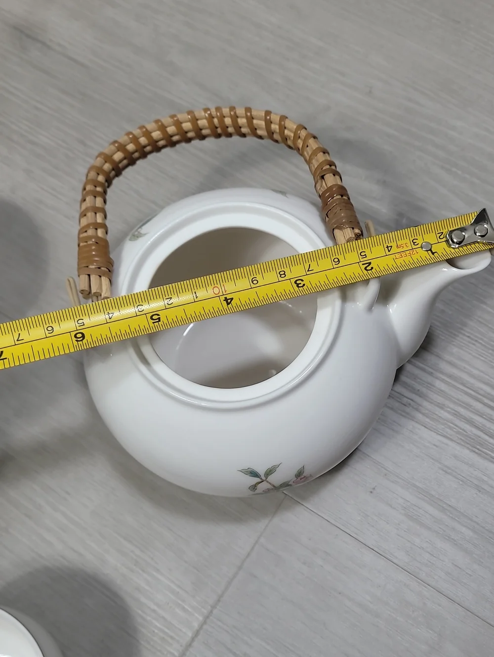 Vintage Japan Floral Tea Set Teapot & 3 Small Cups